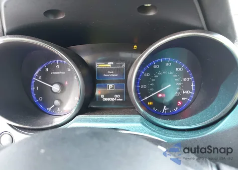 2018 Subaru Outback 2.5I Premium из США, поврежденный, VIN 4S4BSADC2J3238120